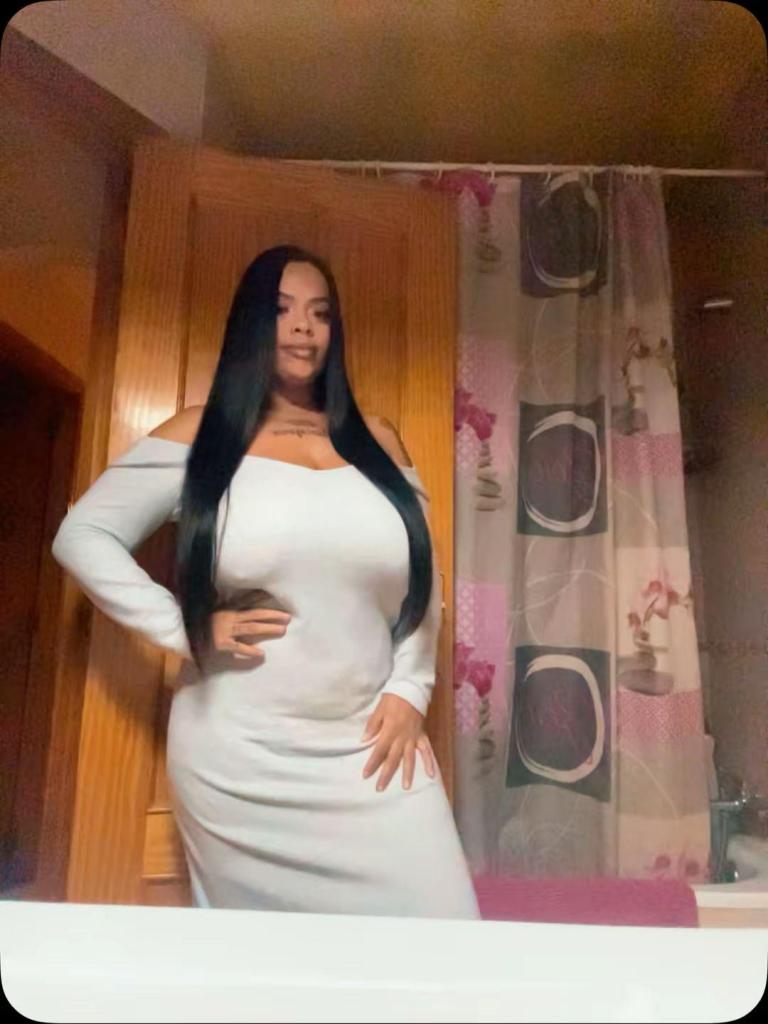 Chica busca chico en Murcia: 