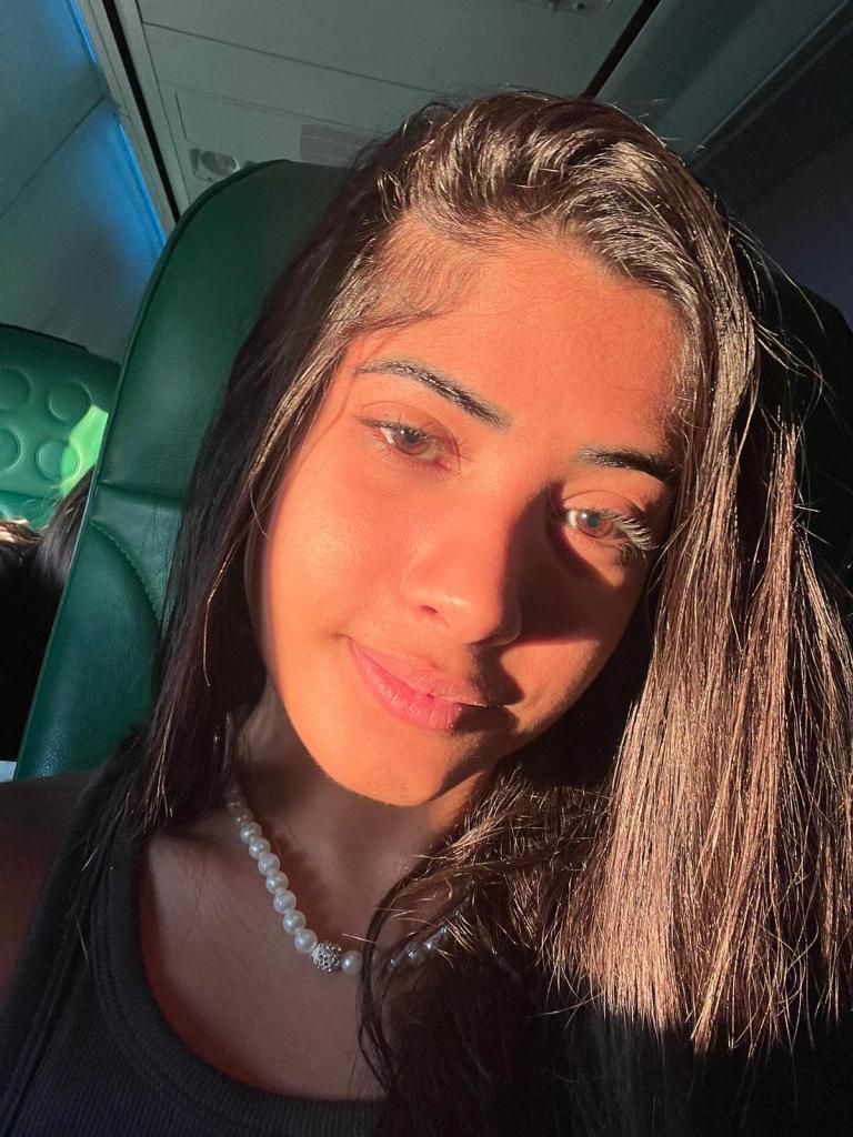 Chica busca chico en Almería: 