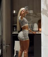 667762080: Chica busca chico en Gerona