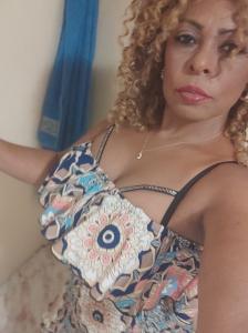 Chica busca chico en Sevilla: 