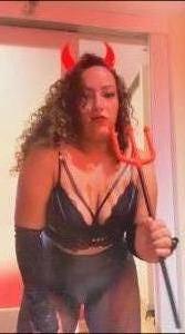 Chica busca chico en Castellón: 