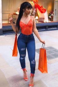 604398157: Chica busca chico en Madrid