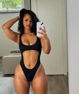 631202077: Chica busca chico en Pontevedra