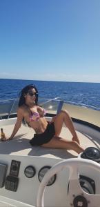 722458586: Chica busca chico en Ibiza