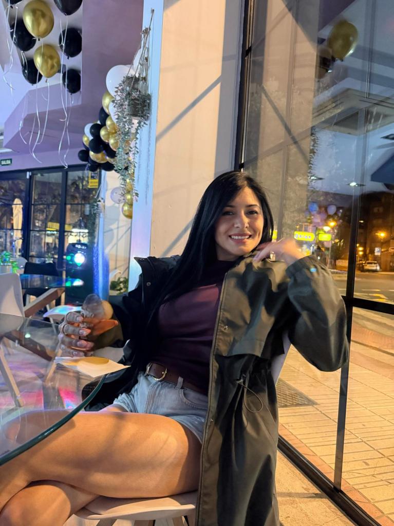 Chica busca chico en La Coruña: 