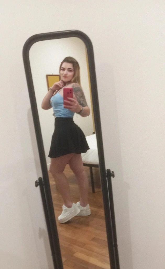 665558243: Chica busca chico en Murcia