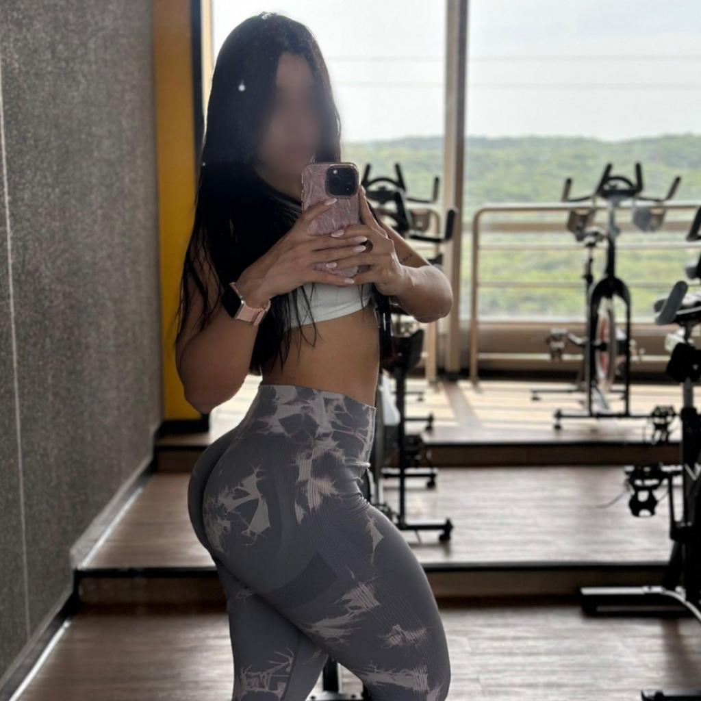 722703948: Chica busca chico en Valencia