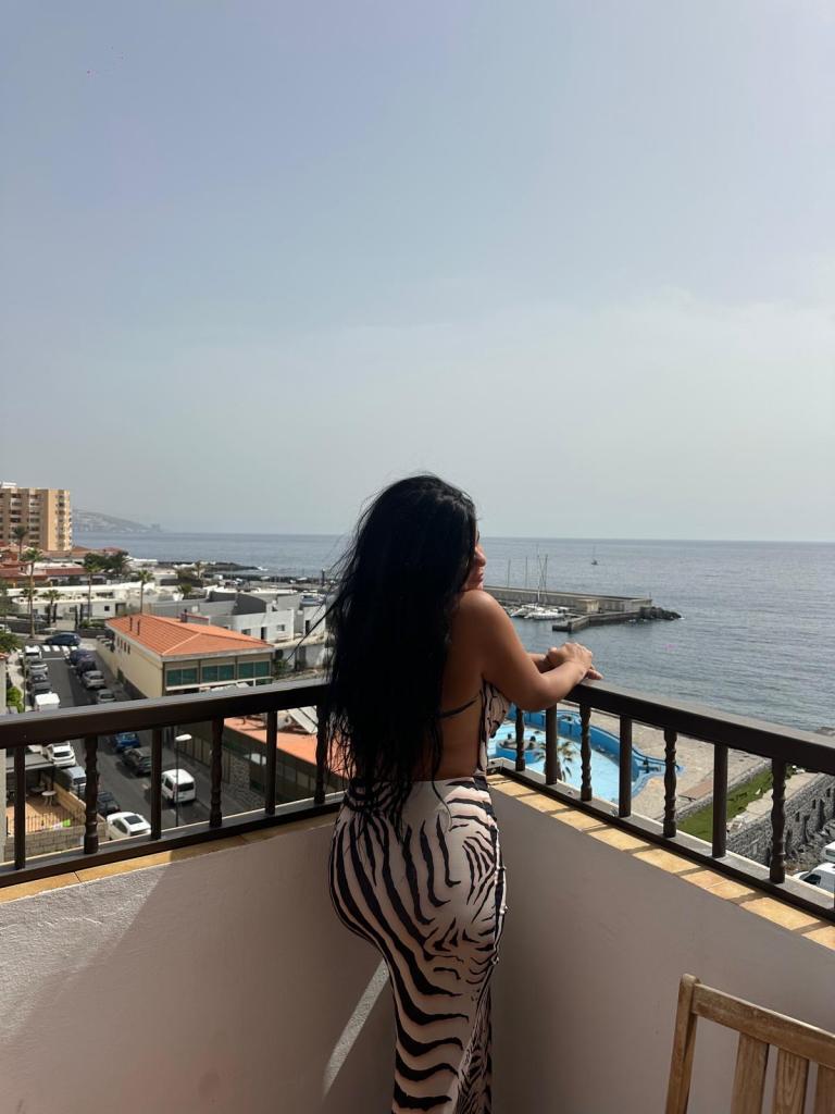 742020815: Chica busca chico en Tenerife