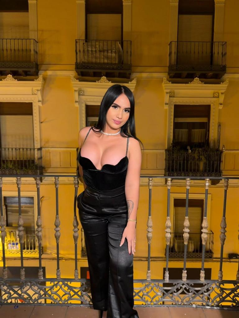 Chica busca chico en Asturias: 