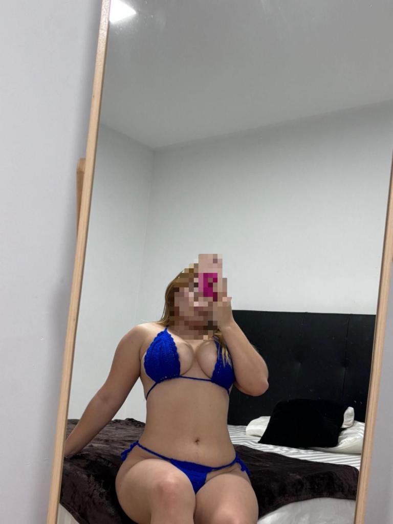 Chica busca chico en Valencia: Chica busca chico
