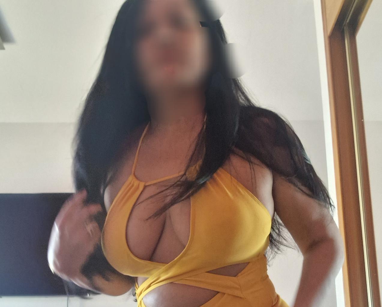 632876293: Chica busca chico en Menorca