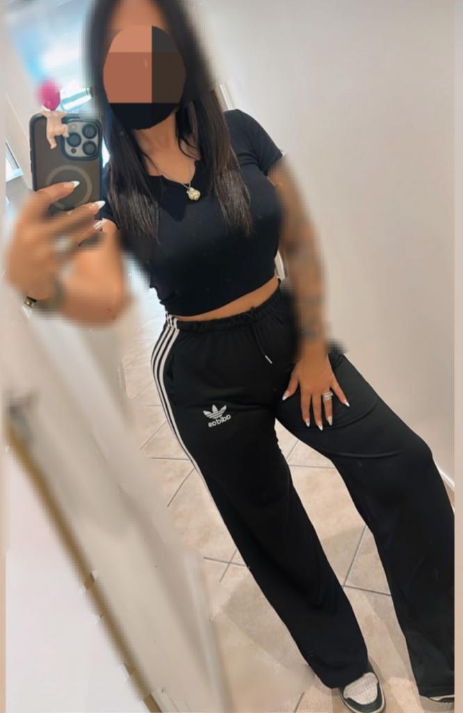 613748782: Chica busca chico en Málaga