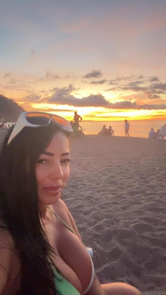 Chica busca chico en Alicante: 