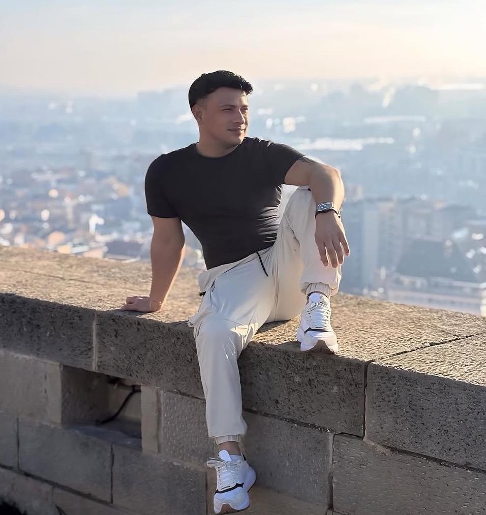 611235589: Chico busca chica en Toledo