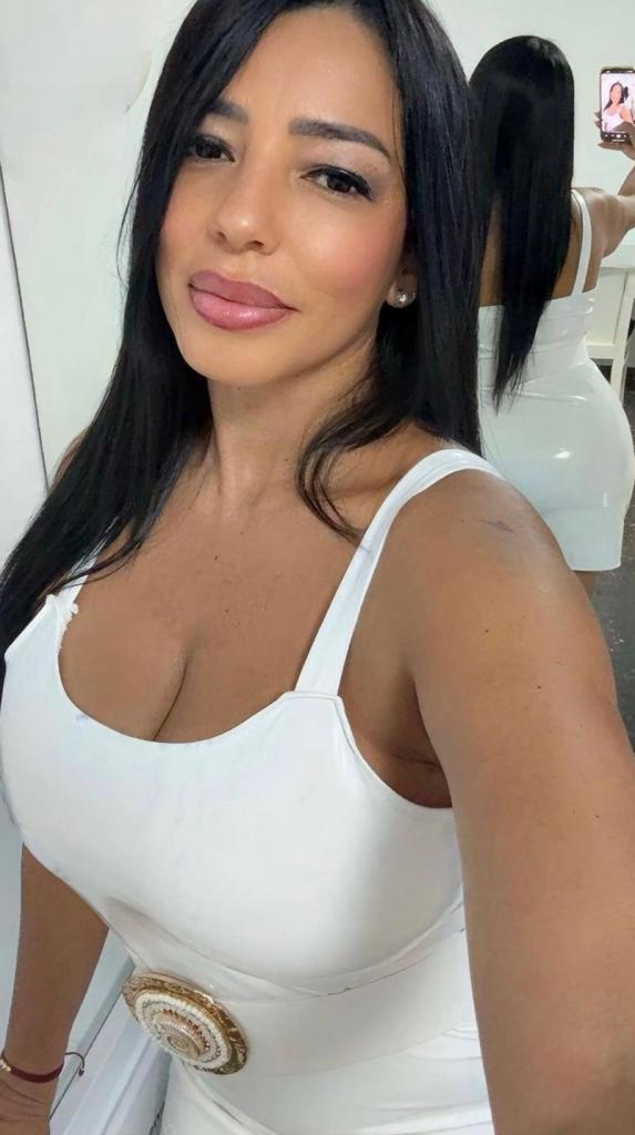 Chica busca chico en Alicante: 