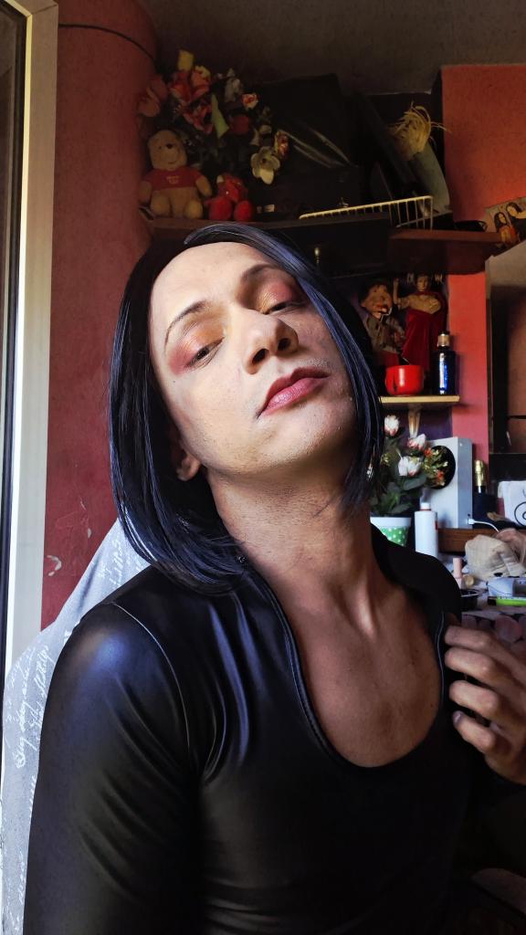 634183617: Transexual en Castellón