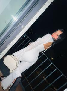 602713387: Chica busca chico en Barcelona