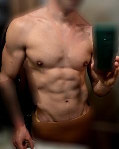 611314218: Chico busca chica en Gerona