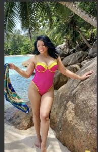 678261560: Chica busca chico en Lérida