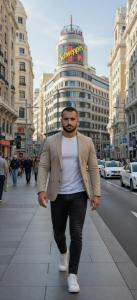 633811824: Chico busca chica en Madrid