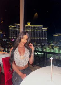 663082930: Transexual en Madrid