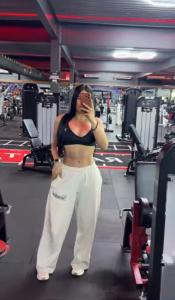 634071468: Chica busca chico en Granada