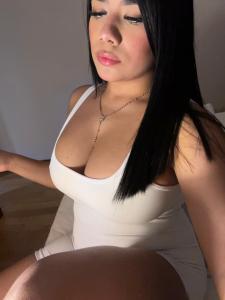 603367025: Chica busca chico en Barcelona