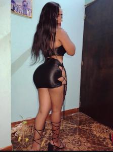 631234771: Chica busca chico en Pontevedra