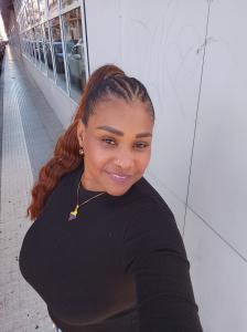 643701256: Chica busca chico en Murcia