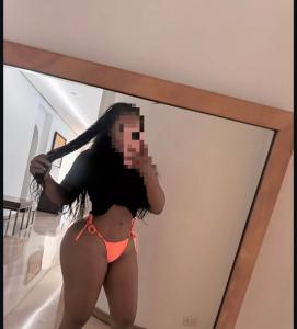 631234771: Chica busca chico en Pontevedra