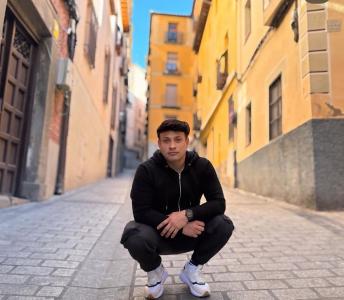 611235589: Chico busca chica en Toledo