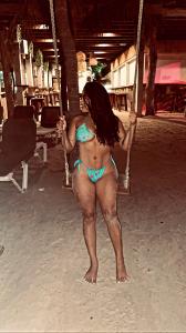 603580197: Chica busca chico en Barcelona