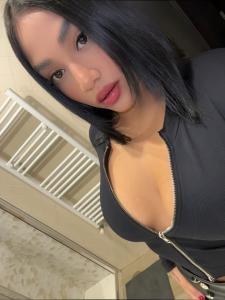 613873600: Chica busca chico en La Coruña