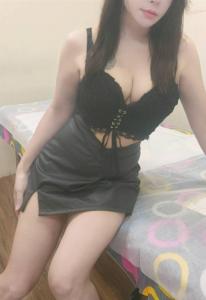 687718258: Chica busca chico en Mallorca