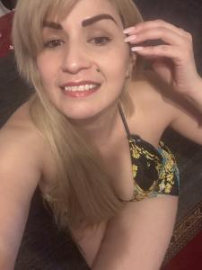 611317452: Chica busca chico en Lérida