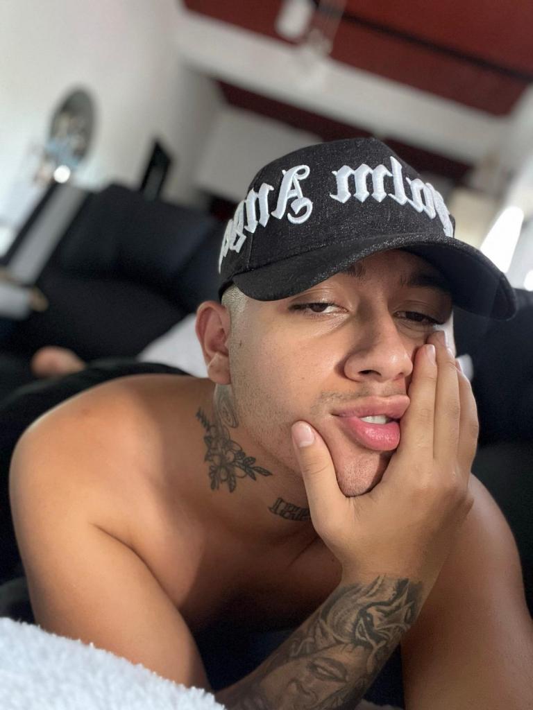 Chico busca chica en Las Palmas: 