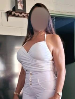 Chica busca chico en Cádiz: 