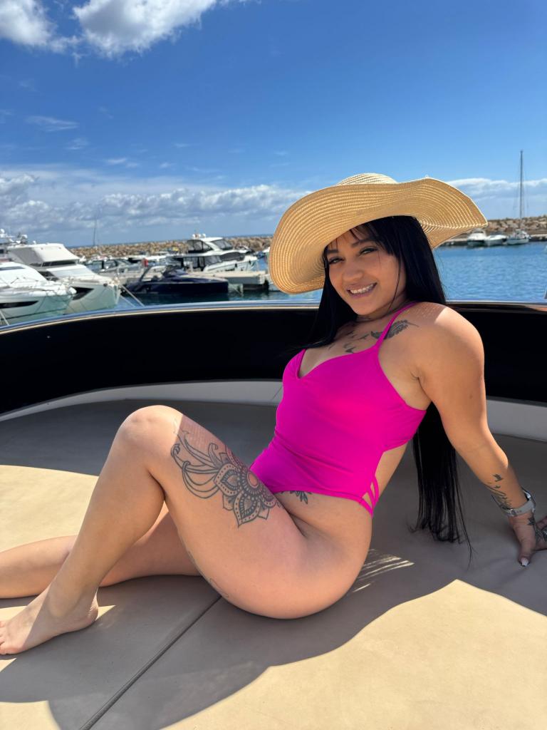 Chica busca chico en Mallorca: 