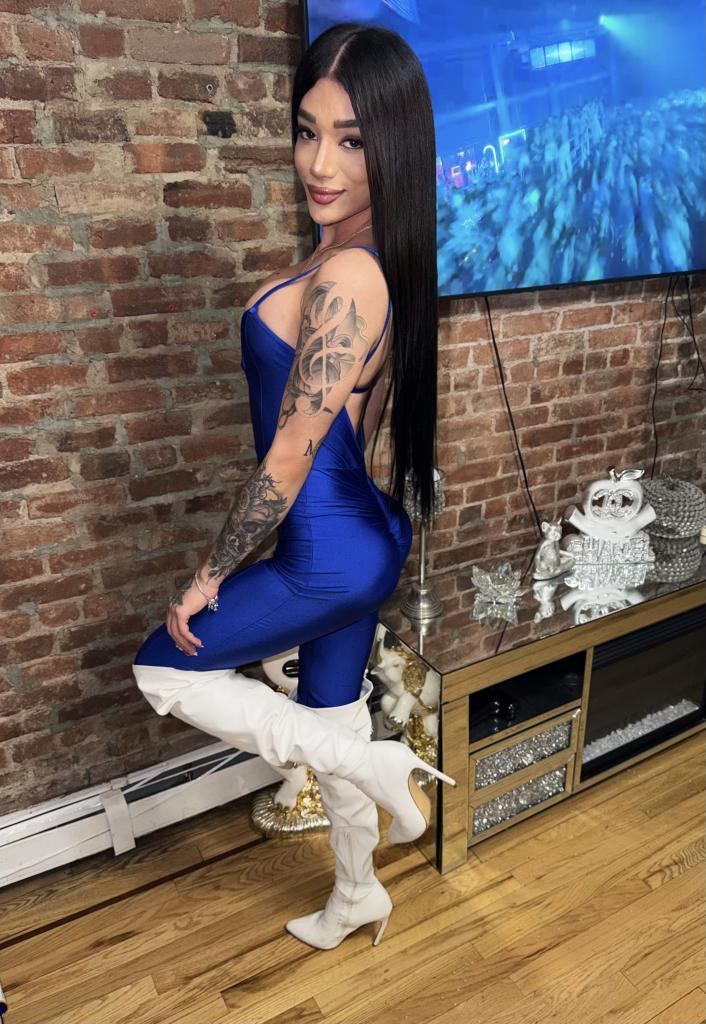 663082930: Travesti en Madrid