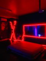 668564113: Chica busca chico en Cádiz