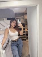 654988287: Chica busca chico en Sevilla