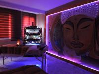 668564113: Chica busca chico en Cádiz