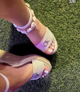 Chica busca chico en Granada: 