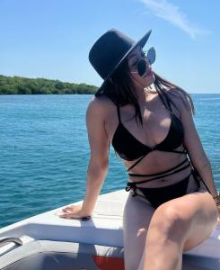 633760852: Chica busca chico en Murcia