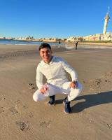 633152670: Chico busca chica en Cádiz