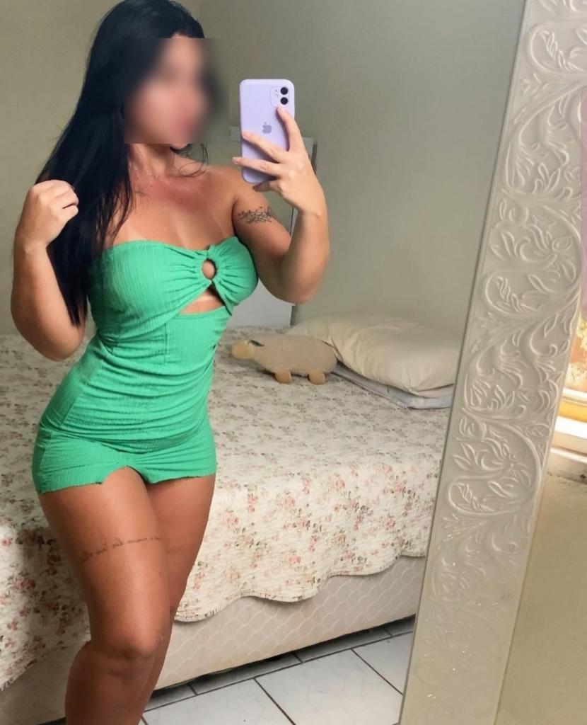 671037761: Chica busca chico en Madrid