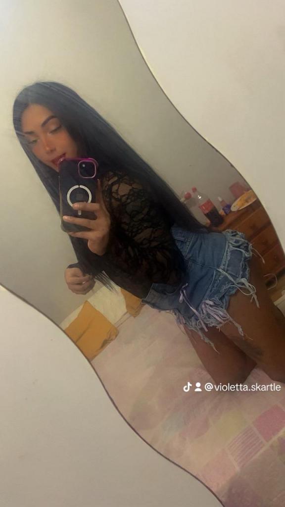 699384473: Travesti en Lugo