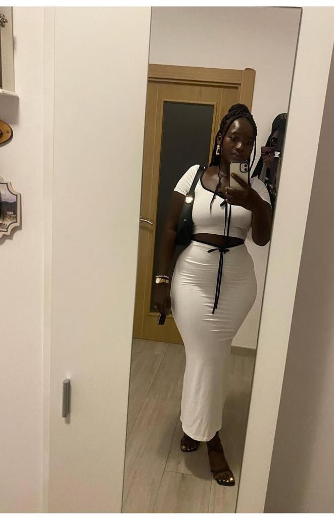 670372001: Chica busca chico en Valencia