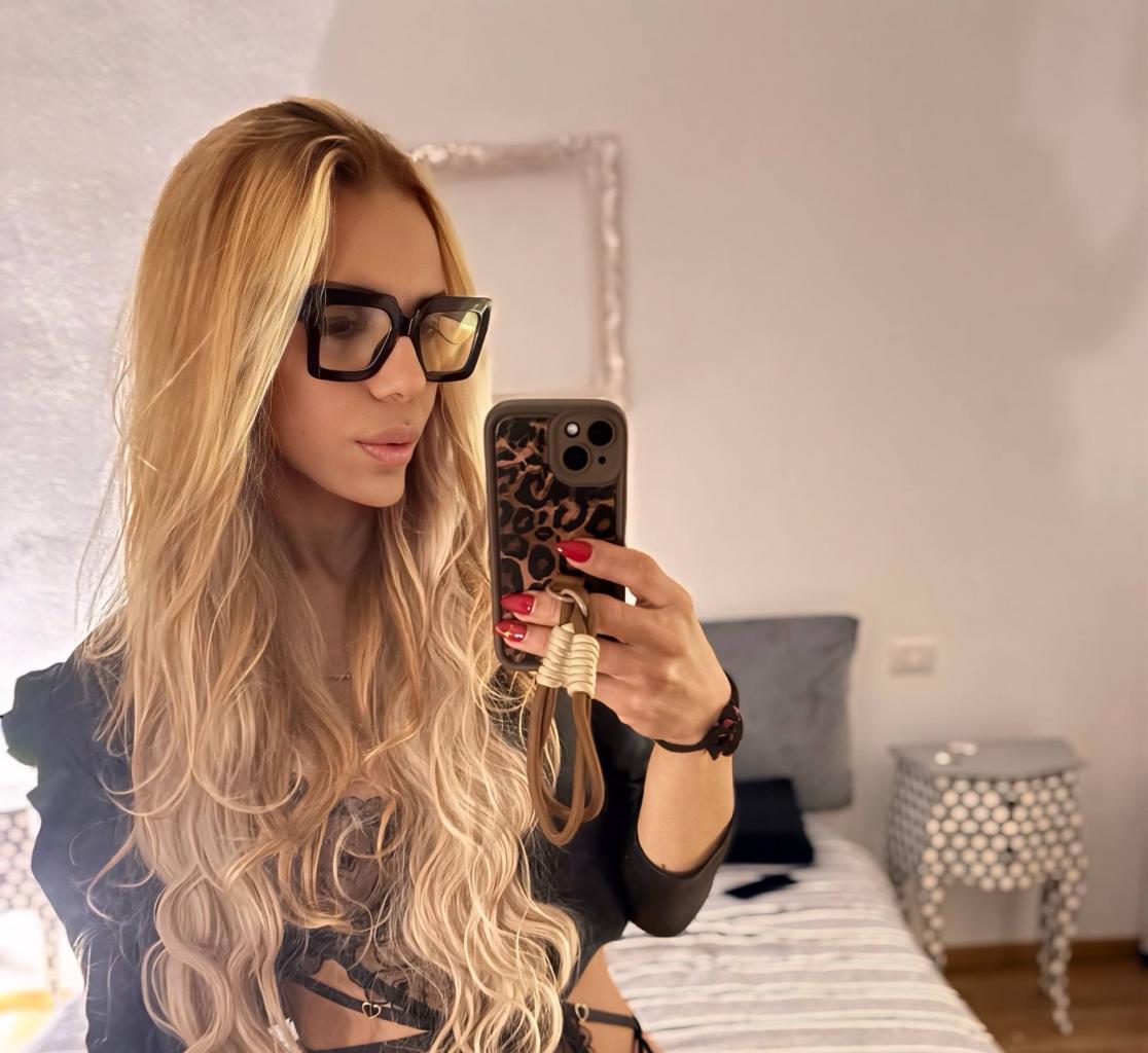611221324: Travesti en Málaga
