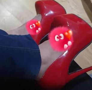 633560823: Chica busca chico en Valencia